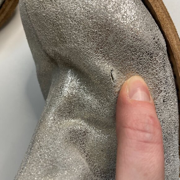 Magnolia Pearl Silver Metallic Leather Pull On Ankle Bootie 40 US 9.5 - Picture 11 of 13